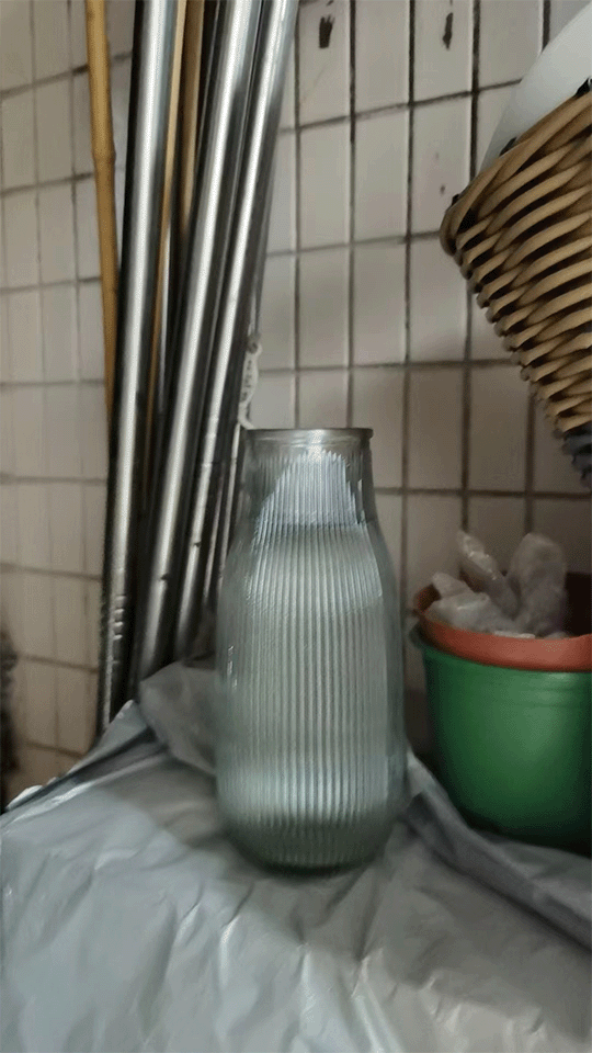 花瓶